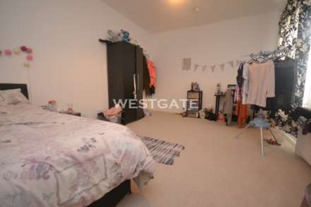 Sidmouth Street, Reading, Image 8