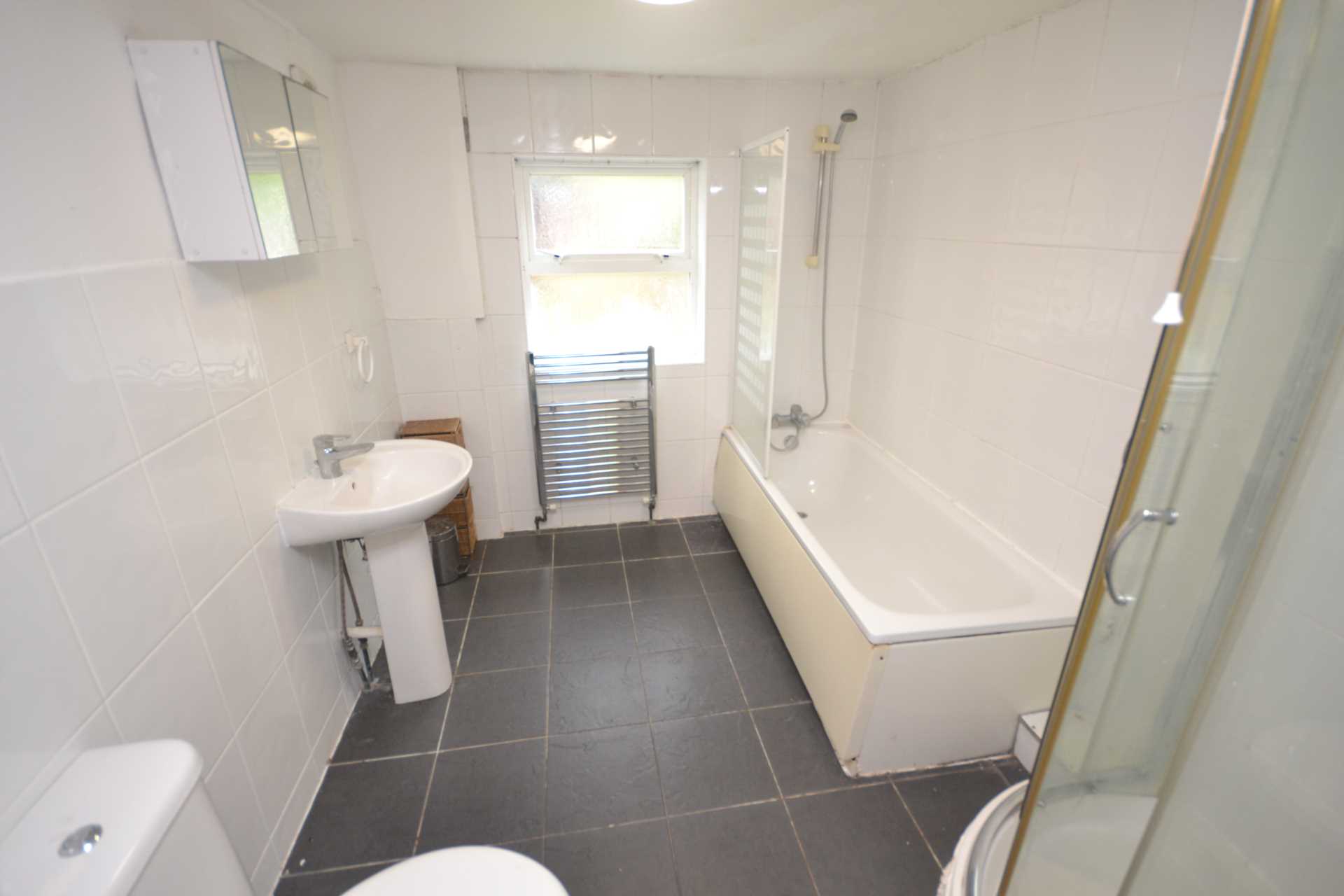 Blenheim Road, Town, Image 9