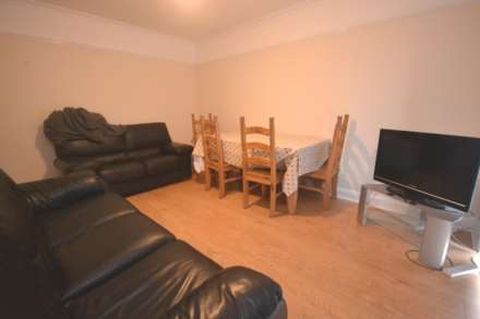 Bourne Avenue, Reading, Image 3