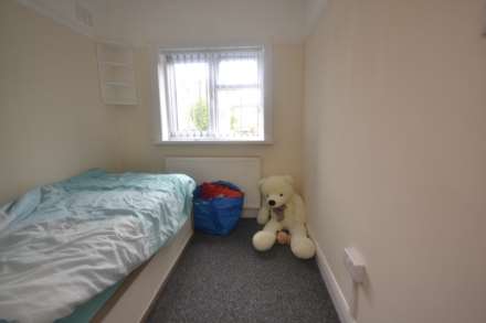 Bourne Avenue, Reading, Image 4