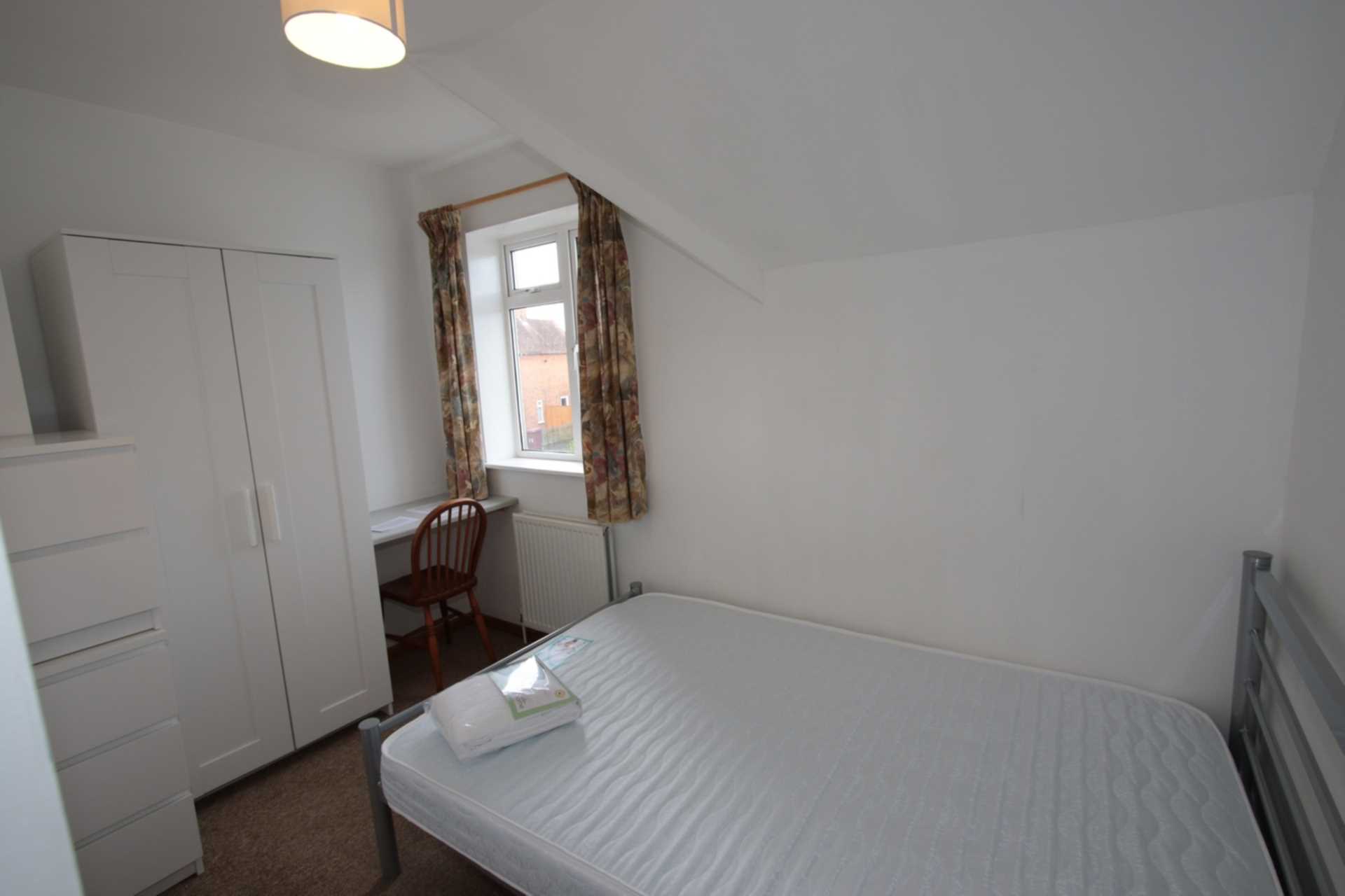 Sycamore Road, Reading, Image 5