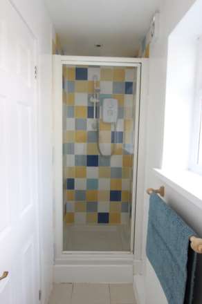 Sycamore Road, Reading, Image 10