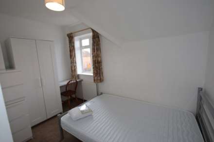 Sycamore Road, Reading, Image 5