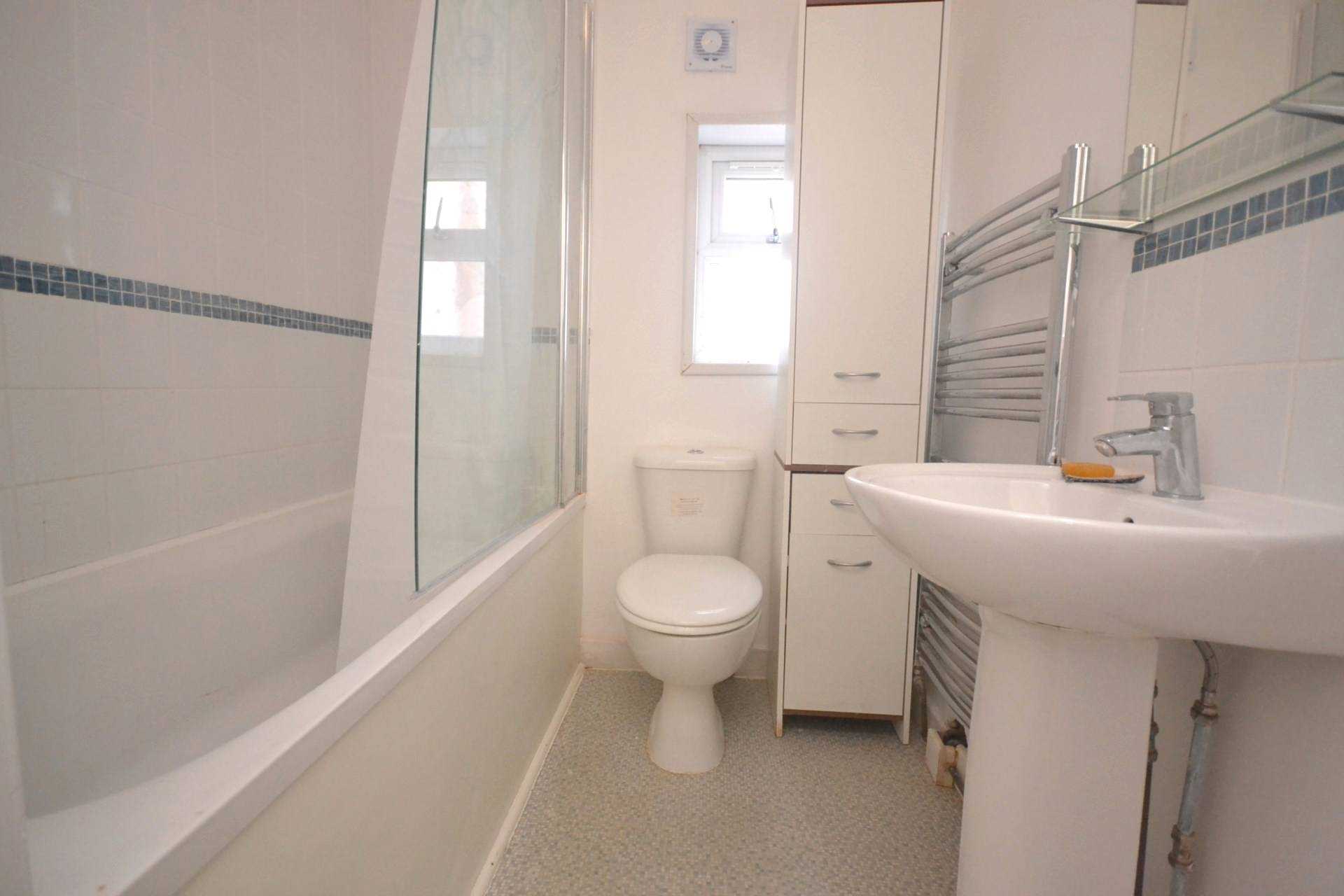 Grange Avenue, Reading, Image 9