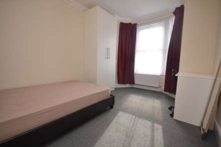 Grange Avenue, Reading, Image 4