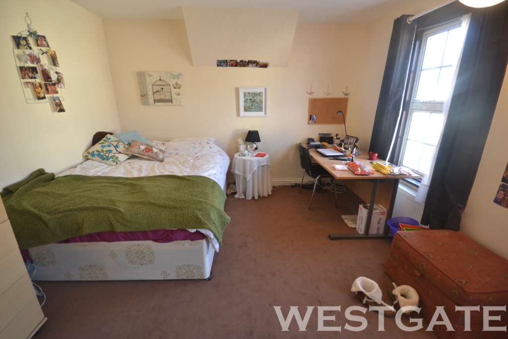 Blenheim Road, University Area, Image 6