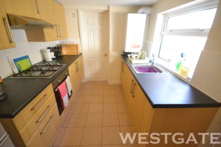Blenheim Road, University Area, Image 1