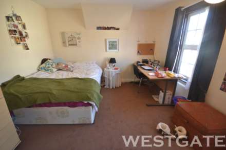 Blenheim Road, University Area, Image 6