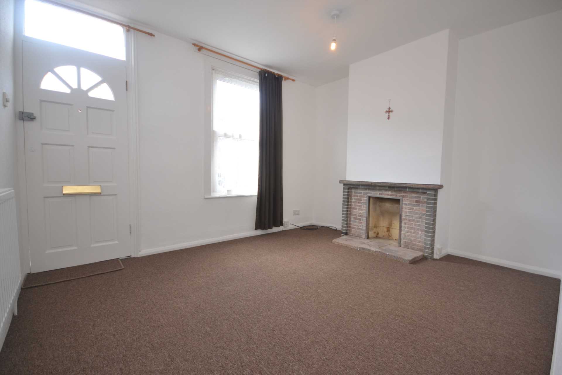 Foxhill Road, Reading, Image 1