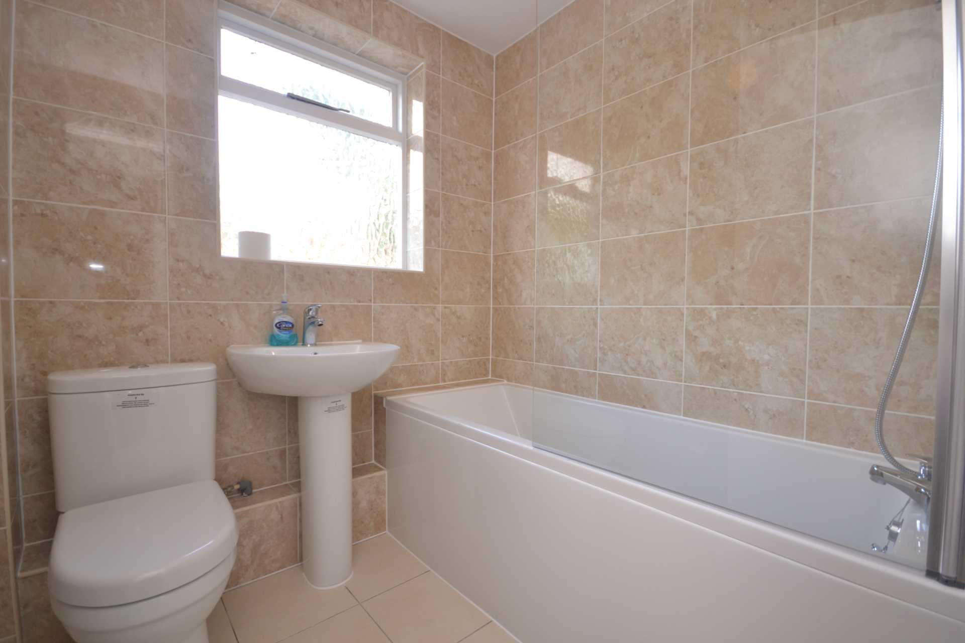 Foxhill Road, Reading, Image 6