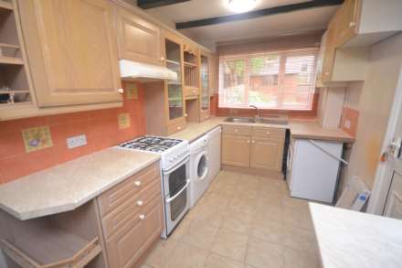 Pitcroft Avenue, Reading, Image 2