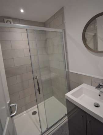 Granby Gardens, Reading, Image 11