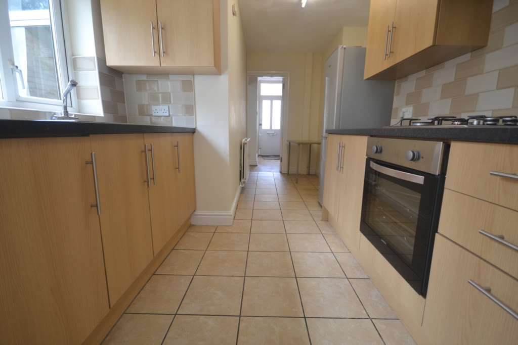 Wykeham Road, Uni Area, Image 1
