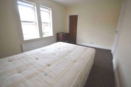 Wykeham Road, Uni Area, Image 6