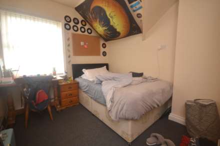 Erleigh Road, Reading, Image 4