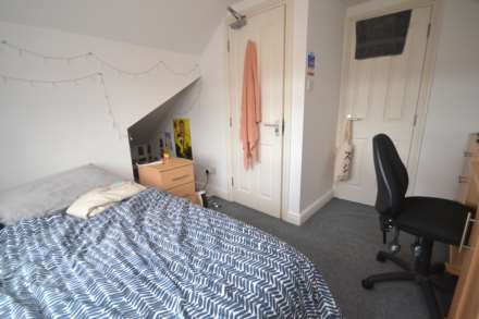 London Road, Reading, Image 4