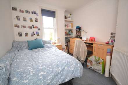 London Road, Reading, Image 9
