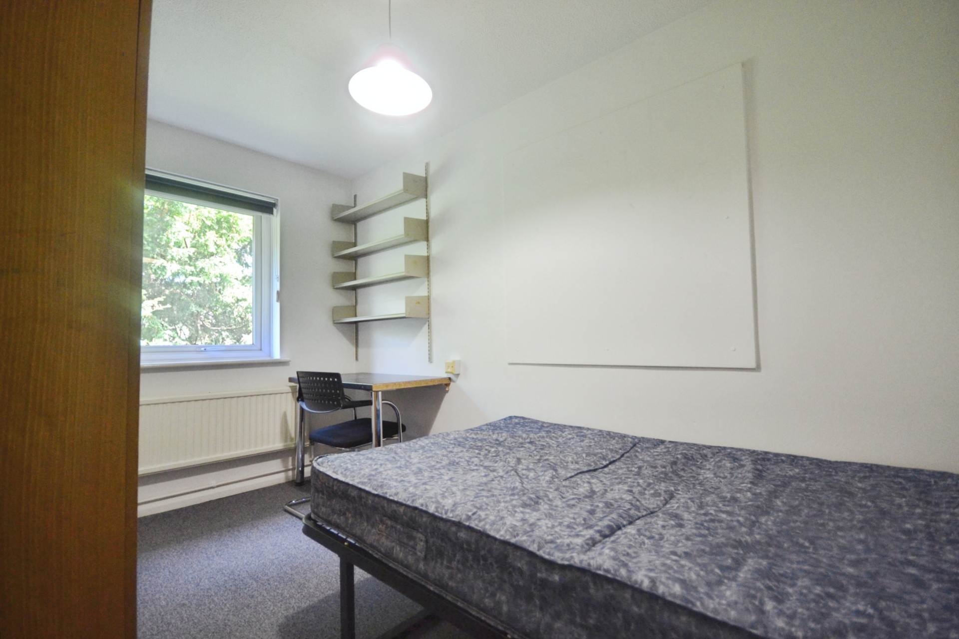 Allcroft Road, Reading, Image 11