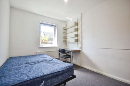 Allcroft Road, Reading, Image 9