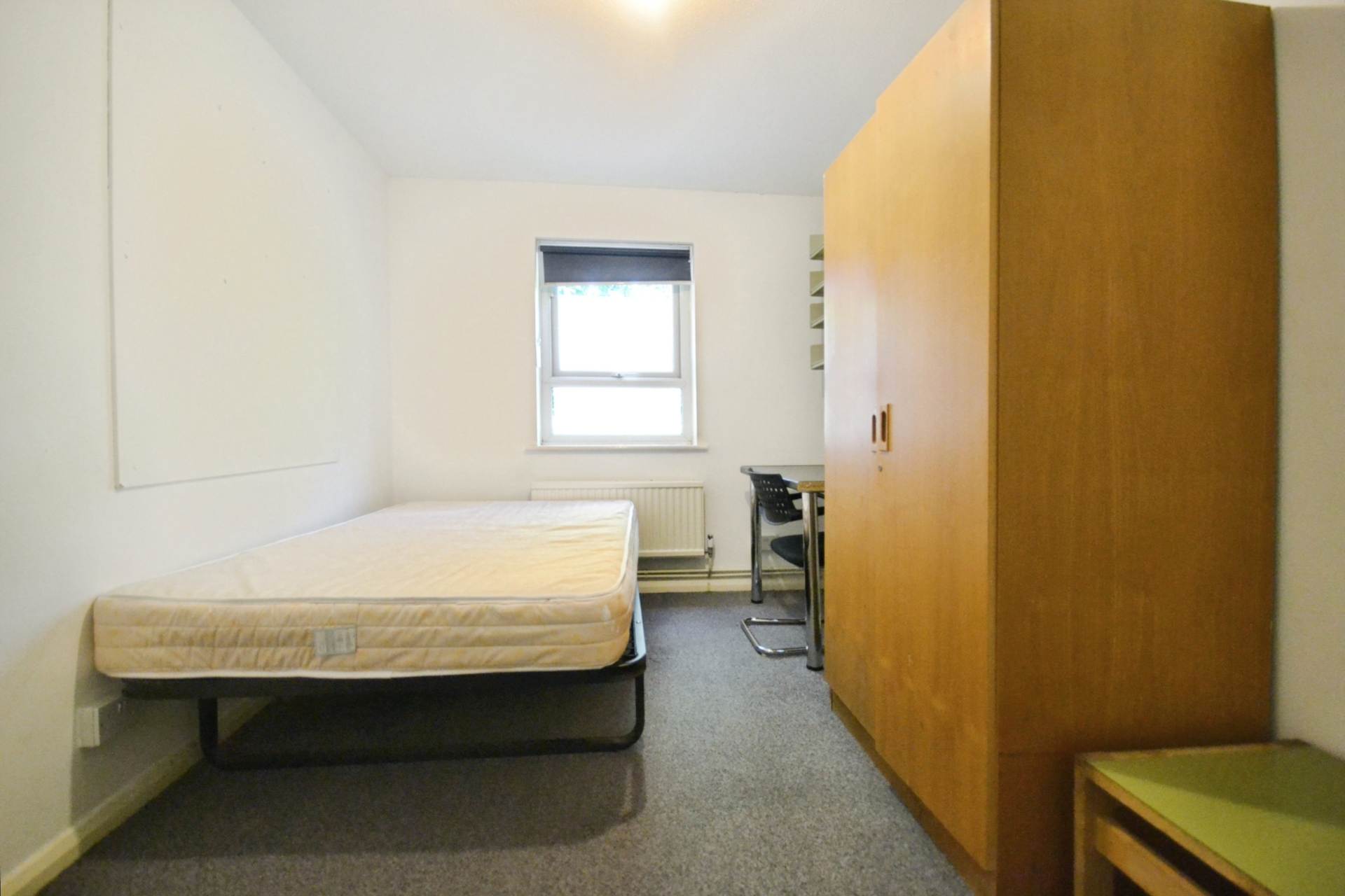 Allcroft Road, Reading, Image 4