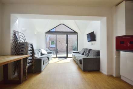 Allcroft Road, Reading, Image 3