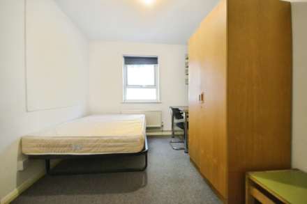 Allcroft Road, Reading, Image 4