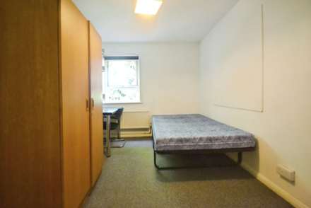 Allcroft Road, Reading, Image 9