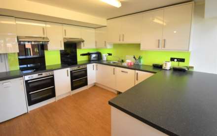Property For Rent Allcroft Road, Reading