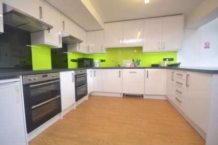 Property For Rent Allcroft Road, Reading