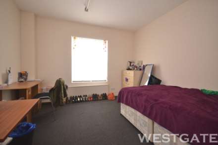 Wokingham Road, Reading, Image 3