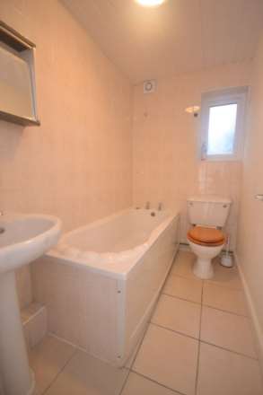 Blenheim Road, Reading, Image 8