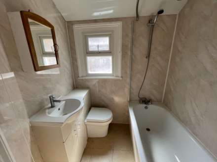 Grange Avenue, Reading, Image 13
