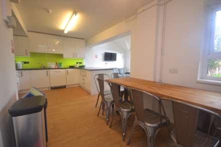 Allcroft Road, Reading, Image 2