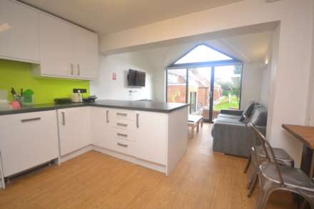 Allcroft Road, Reading, Image 6