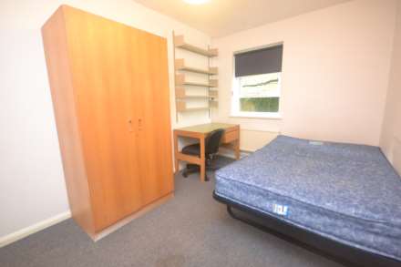 Allcroft Road, Reading, Image 7