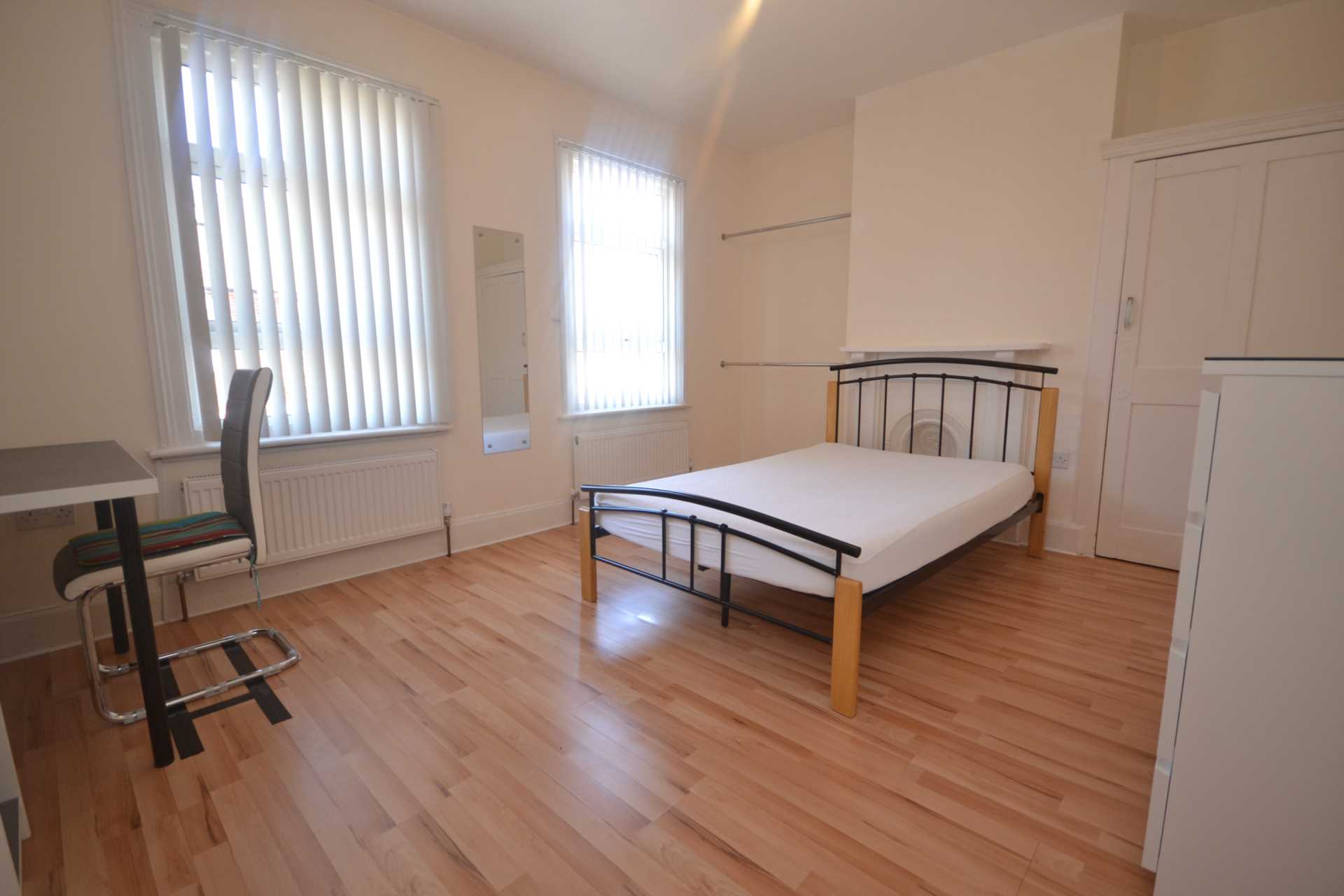 Donnington Road, Reading, Image 1