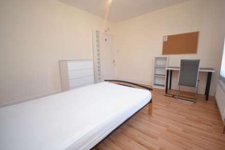Donnington Road, Reading, Image 2
