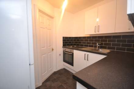 Donnington Road, Reading, Image 4
