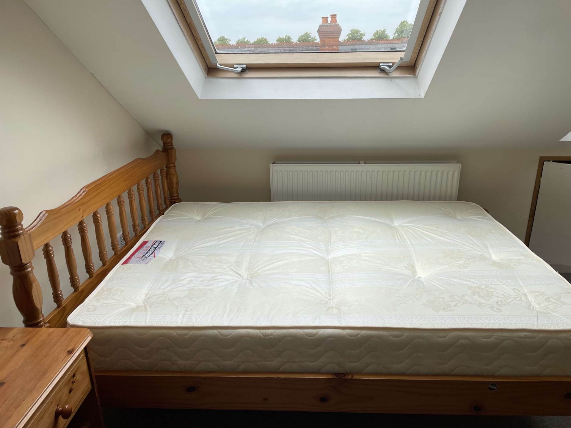 Pitcroft Avenue, Reading, Image 15