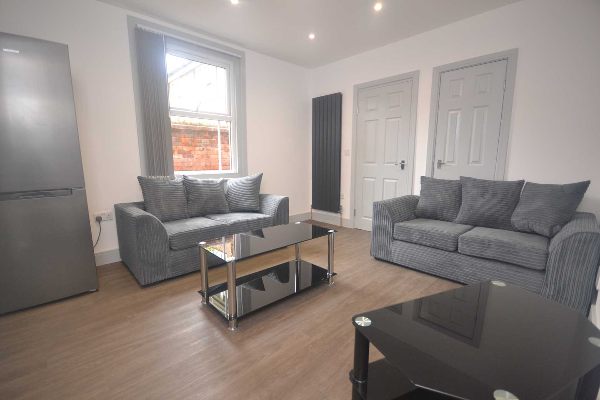 Donnington Road, Reading, Image 1