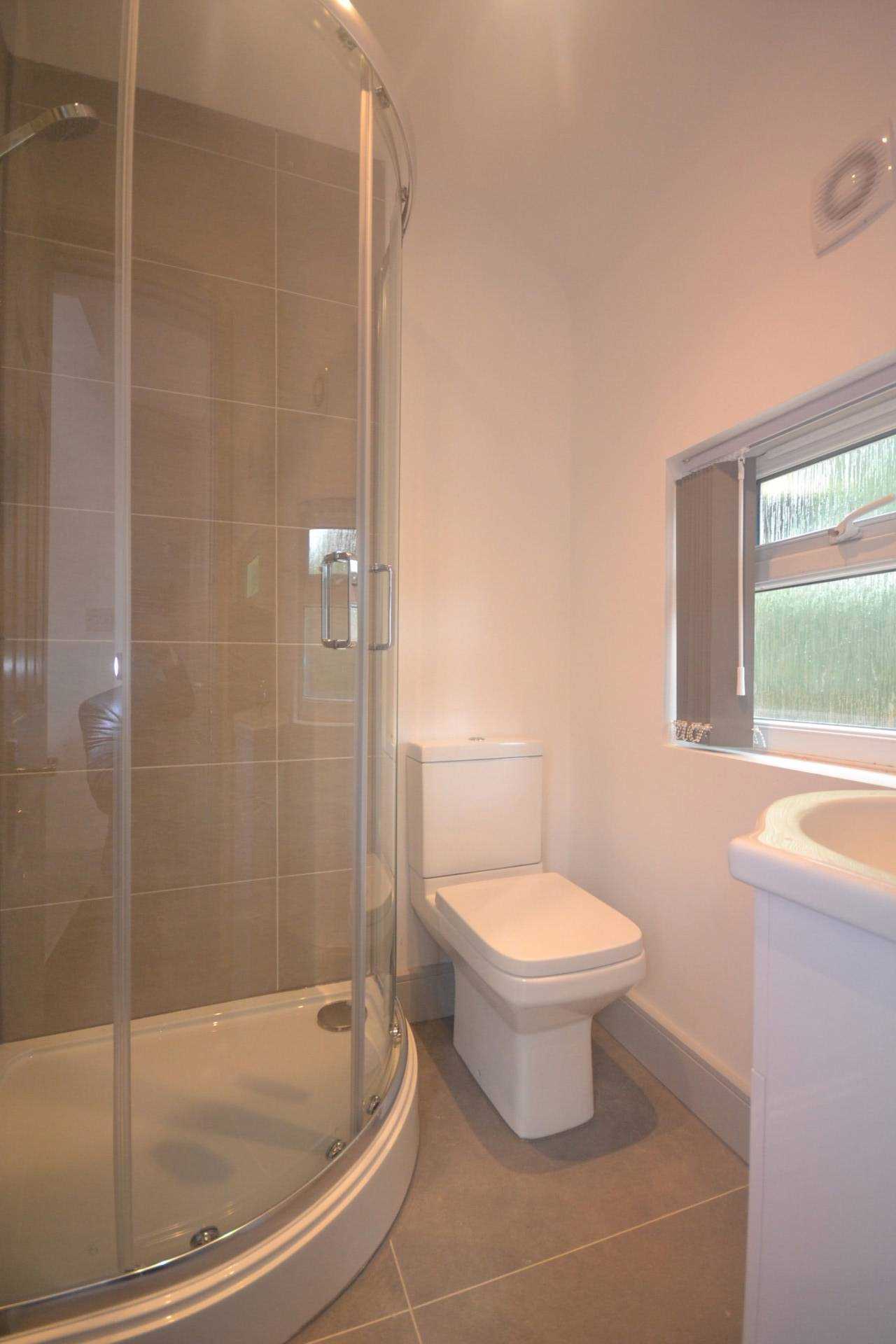 Donnington Road, Reading, Image 12