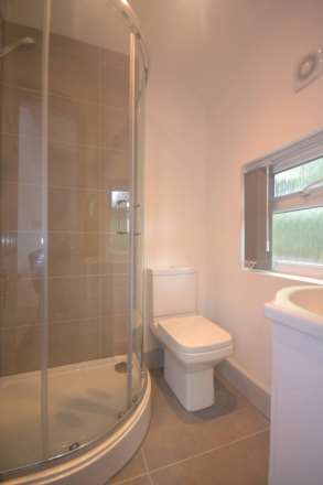 Donnington Road, Reading, Image 12