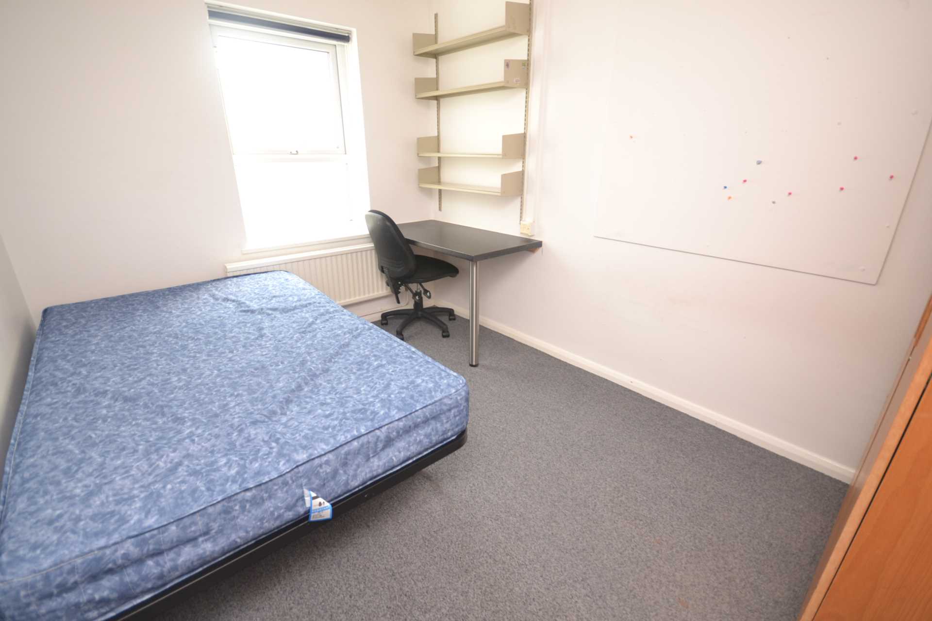 Allcroft Road, Reading, Image 4