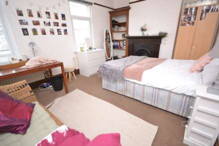 Property For Rent Donnington Road, Reading