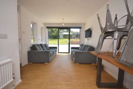 Allcroft Road, Reading, Image 5