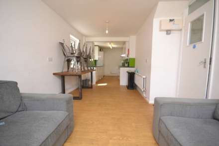 Allcroft Road, Reading, Image 6
