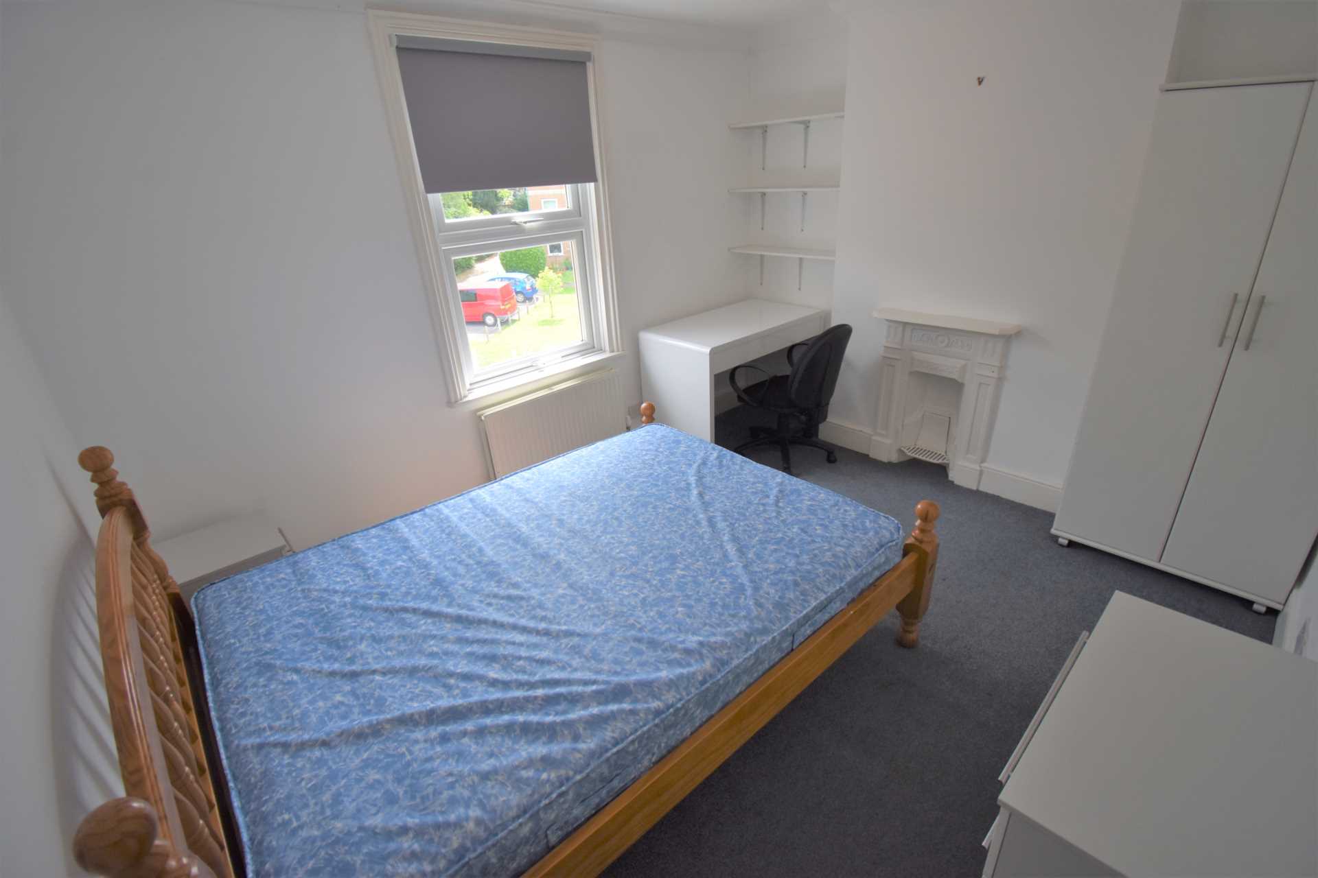 Wokingham Road, Reading, Image 4