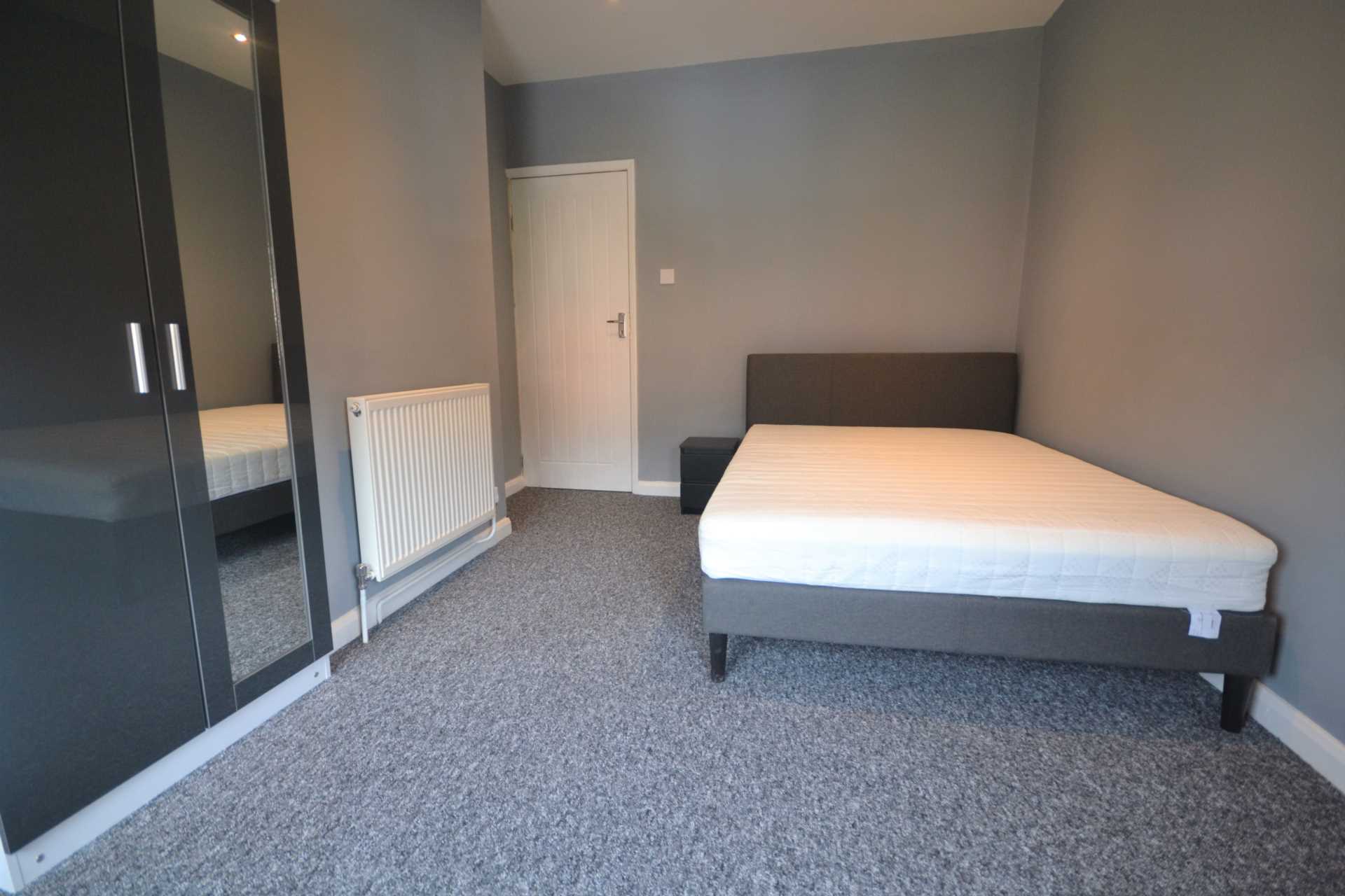 Highgrove Street, Reading, Image 9