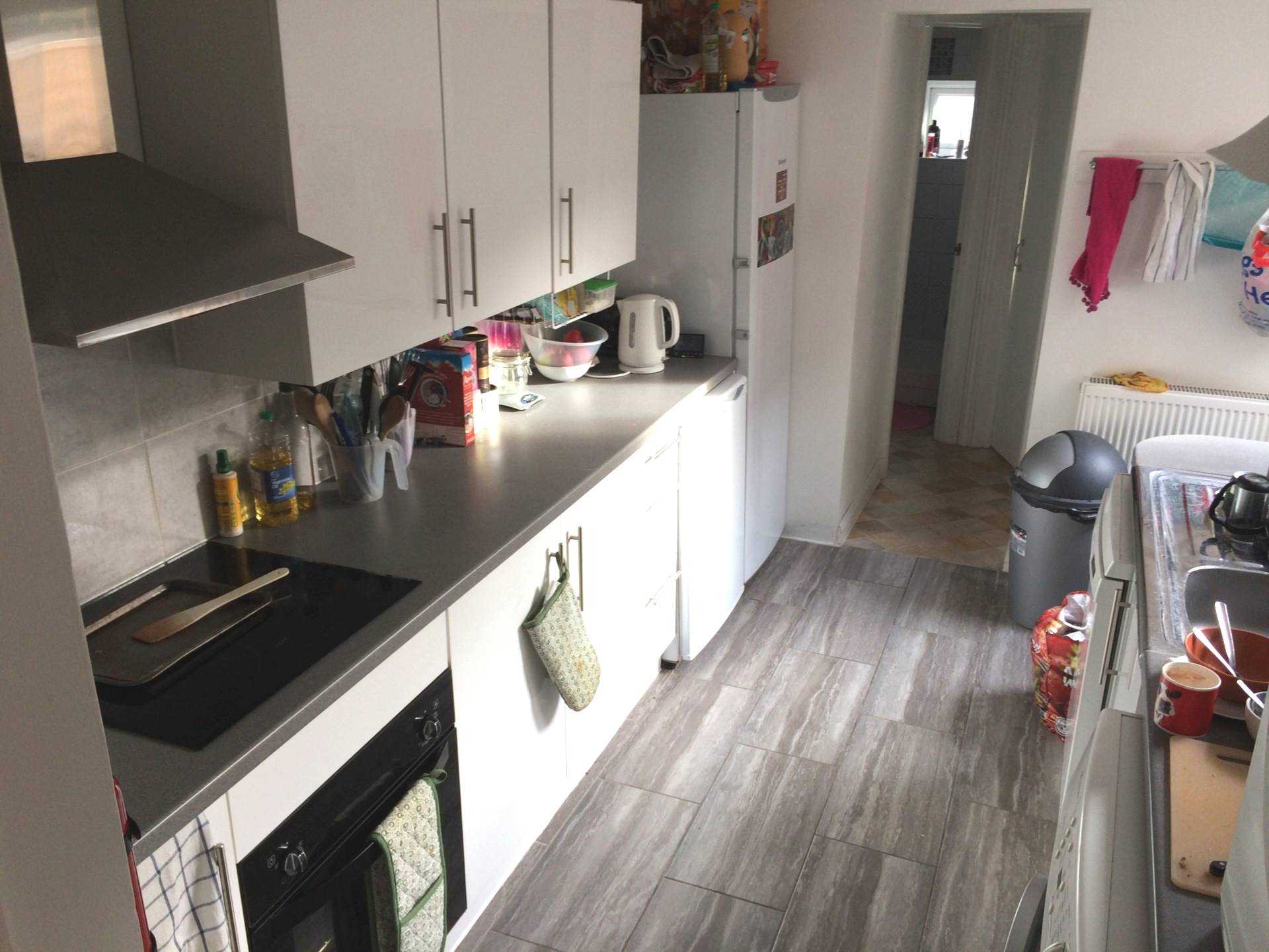 Blenheim Road, Reading, Image 1
