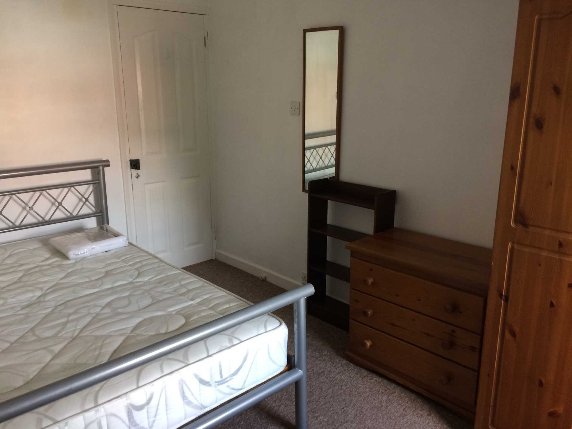 Blenheim Road, Reading, Image 9